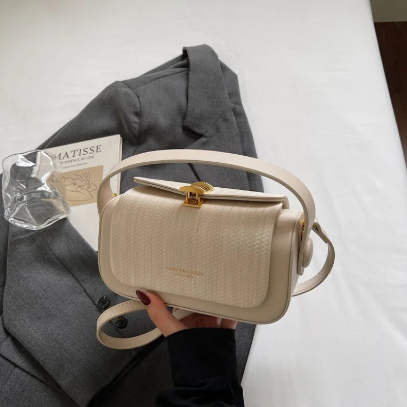 

Women's Handbag Made Of Fine Leather Featuring Trendy Paris Spacious Soft Daily Modern Look​