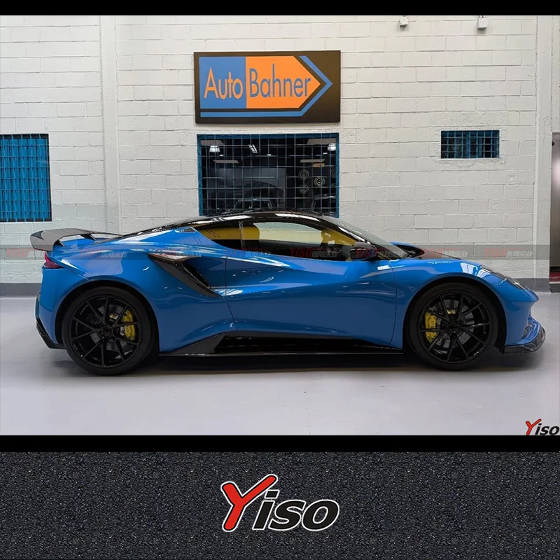 

Подходит для нового аэродинамического комплекта Tesla emira. Боковая юбка vorsteiner. Модифицированное украшение и подол юбки.