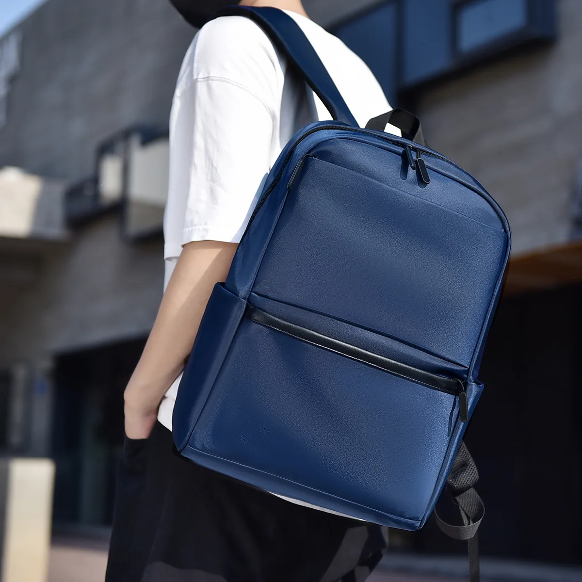 

Europe and the new fashion lightweight backpack men's business computer bag cool fashion backpack outdoor travel bag.