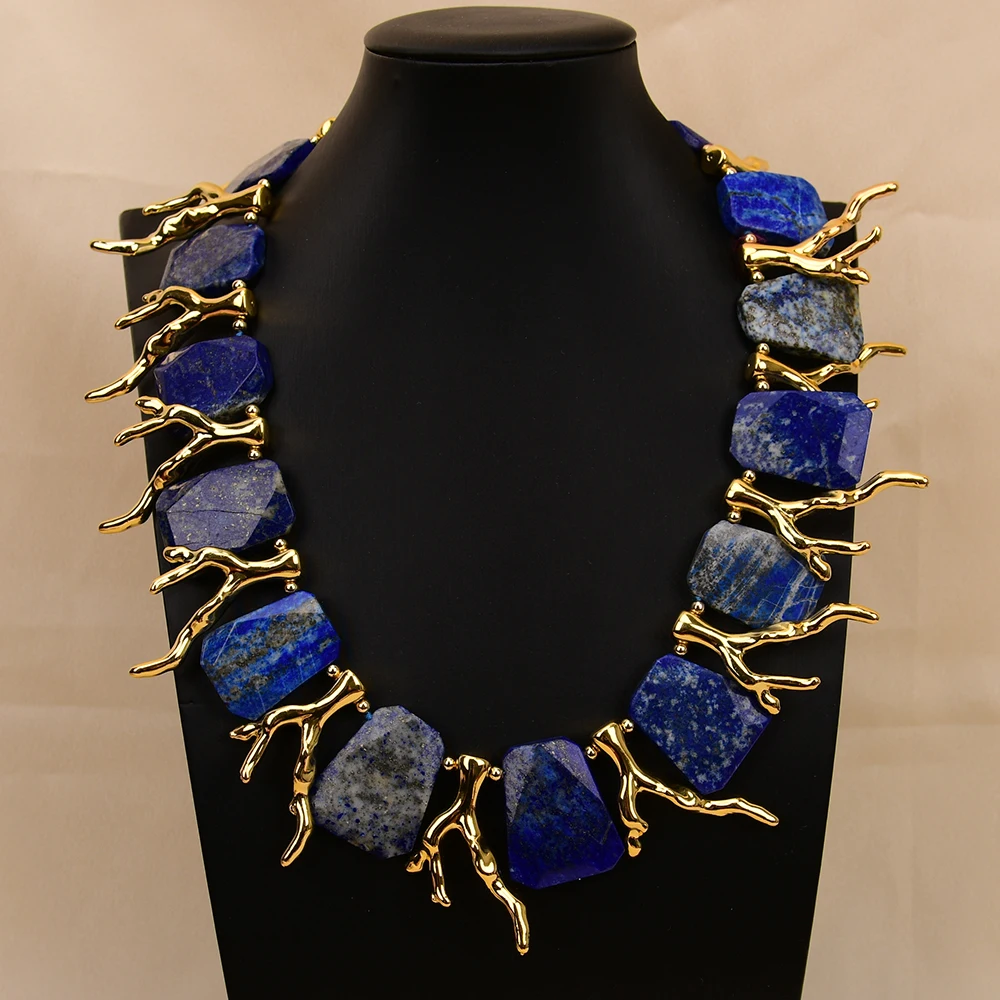

GG Big Natural Blue Lapis Lazuli Chunk Necklace Golden Resin Coral Branch Pendant Charms