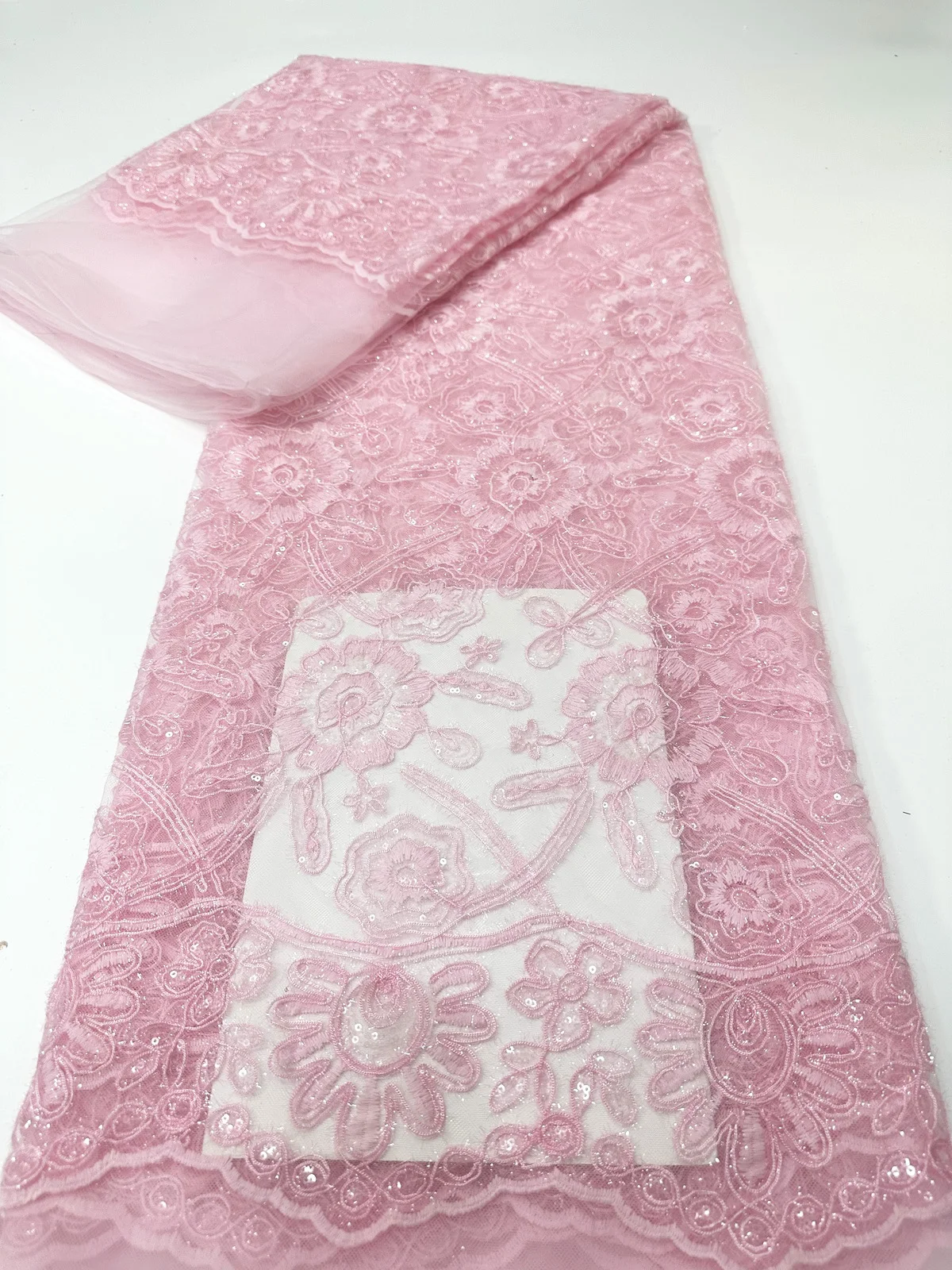 

Новая модель розового французского кружева с пайетками 2026: высококачественная африканская нигерийская кружевная ткань с пайетками для женских платьев KYX2602