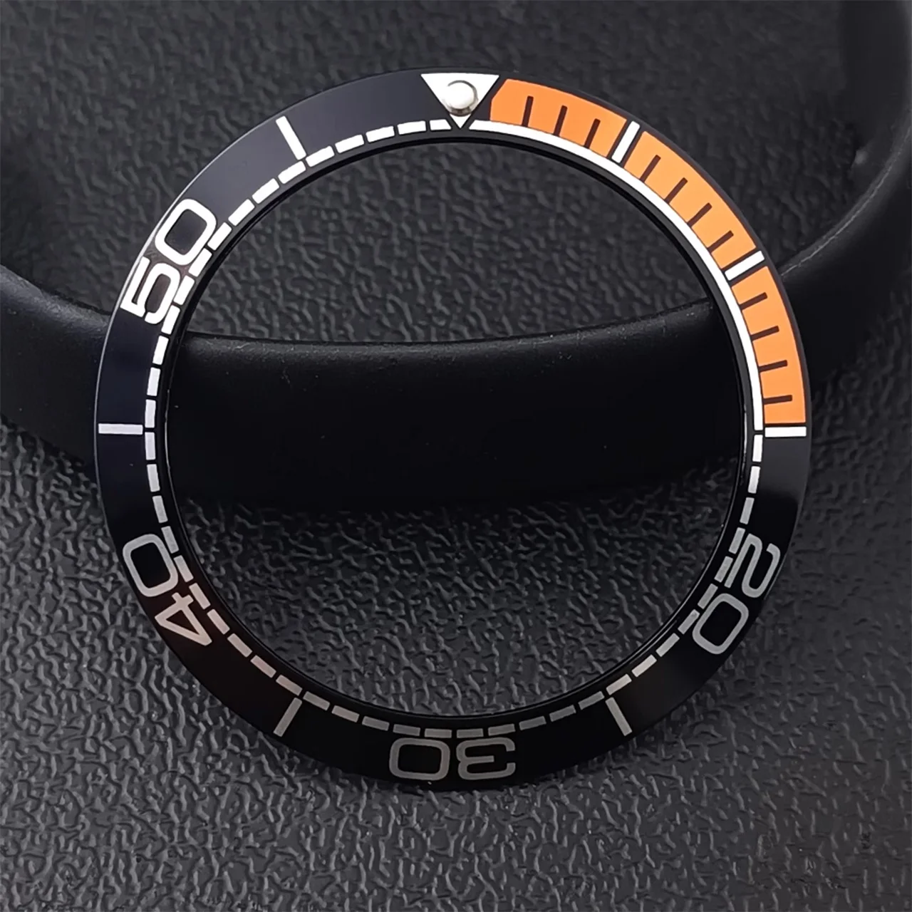 مشاهدة الملحقات حالة حلقة السيراميك مقياس رقمي حلقة حالة الحلقة الخارجية قطر 41.5 مللي متر أجزاء إصلاح الساعة