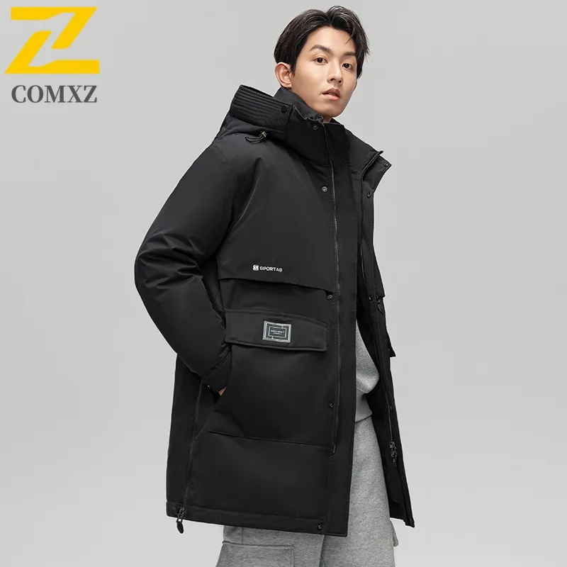 COMXZ 2025 جديد الرجال الشتاء سترة قسط أوزة أسفل معطف مملوء في الهواء الطلق الكورية نمط يندبروف الباردة برهان سترة طويلة أسفل