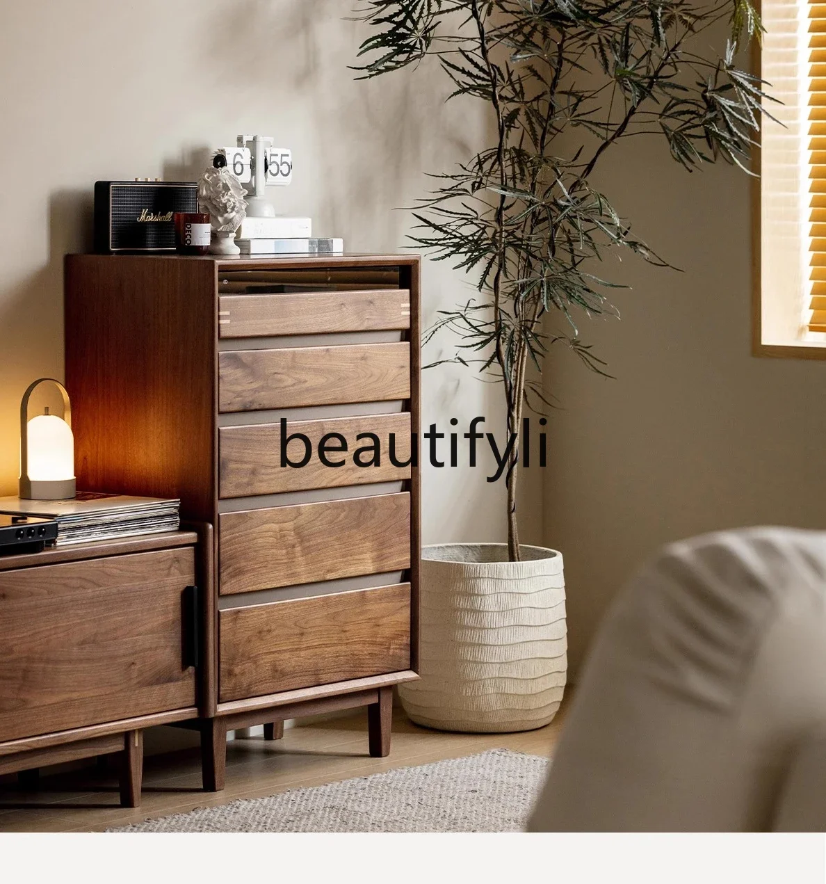 

All solid wood chest of drawers, living room, bedroom, drawer, locker, Nordic black walnut storage chest of drawers8076