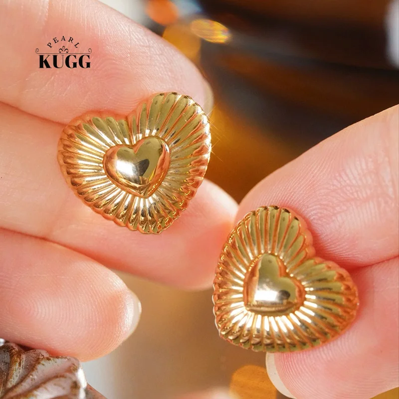 KUGG 100% 18K Yellow Gold Earrings Romantic Stripe Design Baroque Style Heart Shape Stud Earrings for Women High Party Jewelry