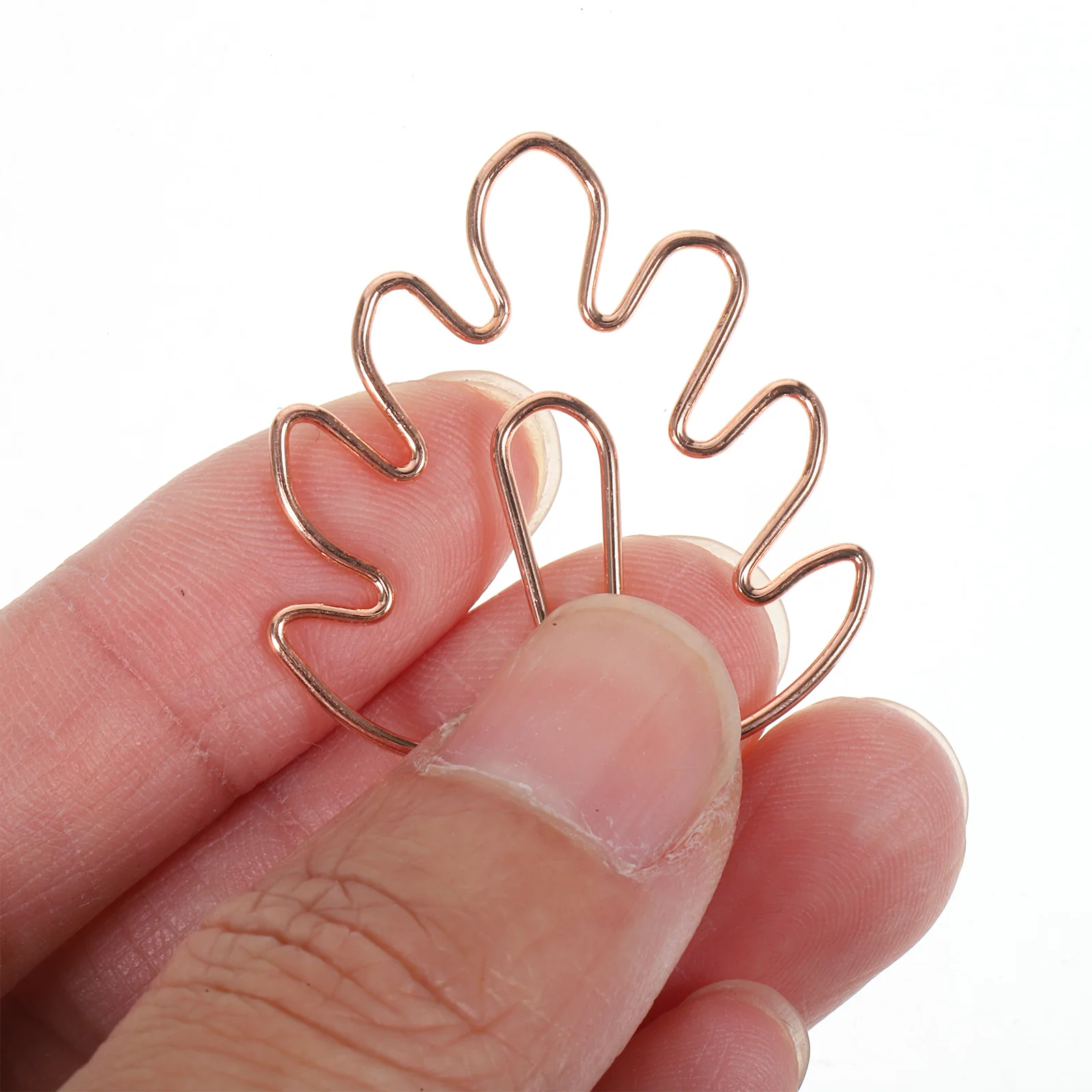 

20Pcs Exquisite Metal Paper Clips Creative Design for Photos Cards Documents Office Use Decorative Paper Clips