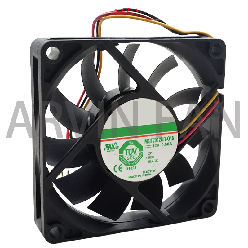 MGT7012UR-O15 12V 0.58A 7 ซม.7015 พัดลมกระจายความร้อน 3 สาย