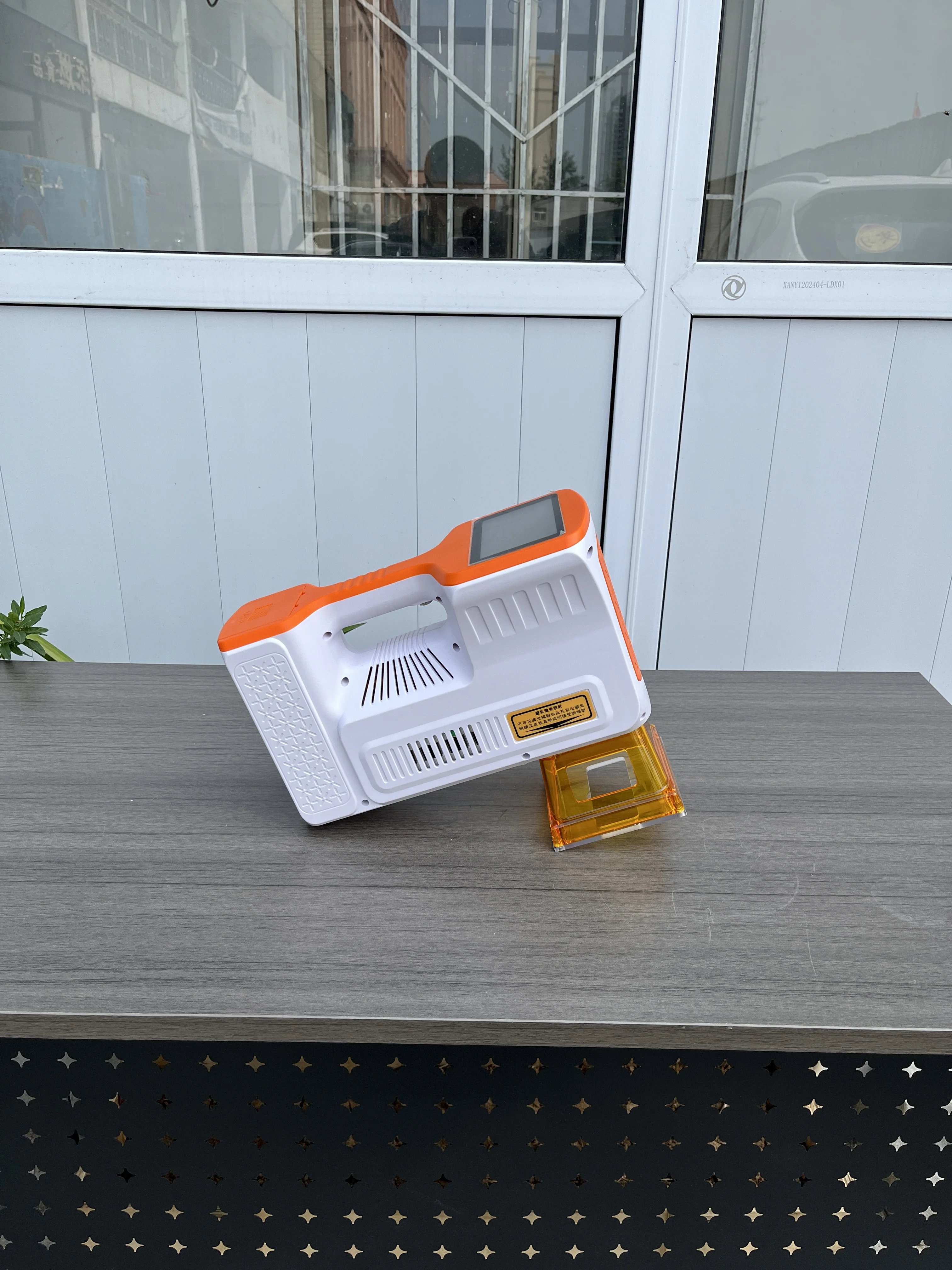 20W Mini Handheld laser marking machine Portable Laser Engraver for wood metal stainless steel, plastic coding machine.
