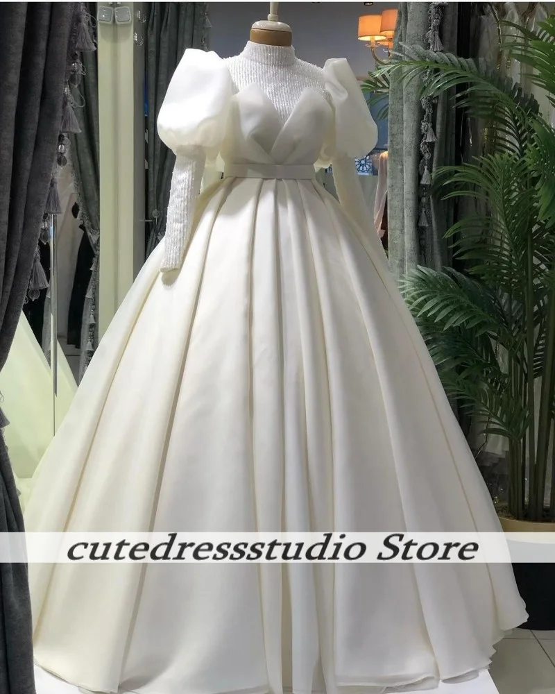 Muslim Style High Neck Wedding Dresses With Puff Sleeves Exquisite Beaded Ball Gown Bridal Dress Arabic Females Customized