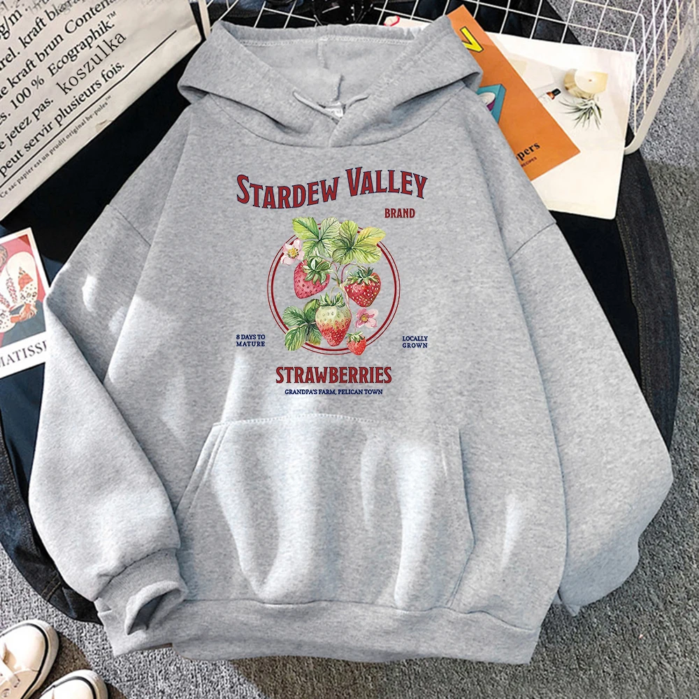 Stardew Valley Strawberries Anime Hoodie Vintage Kawaii Women Harajuku Hoodies Unisex Autumn Winter Clothes Pullovers Sweatshirt