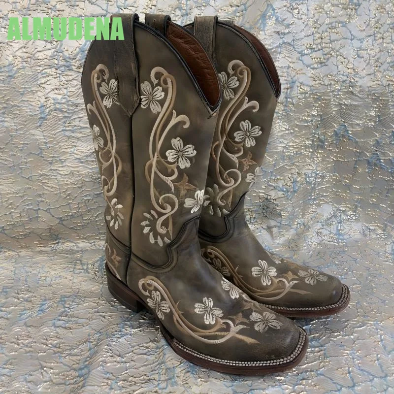 

Кожаные джинсовые сапоги с вышивкой в стиле ретро, ботинки в западном стиле с квадратным носком и толстым каблуком, модные ботинки с рукавами и принтом, увеличивающие рост