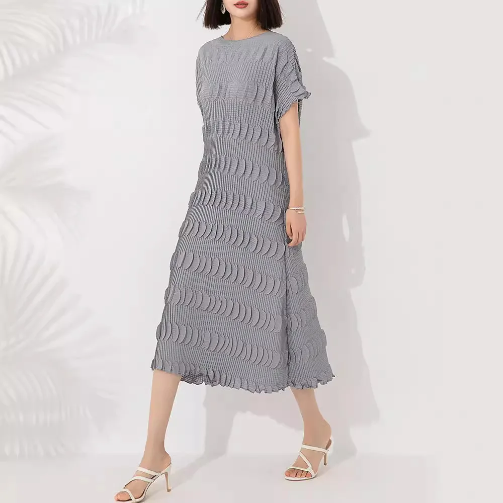 Miyake Pleated Dress Women's 2024 Summer New Handmade Lotus Leaf Pleated Round Neck Short-sleeved Mid-length Pleated Skirt