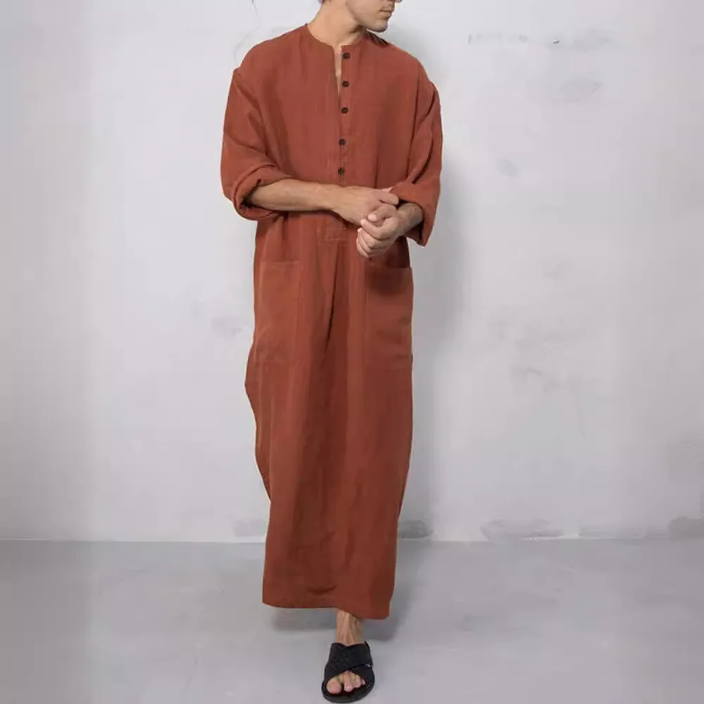 Moda musulmana Jubba Thobe Dubai Nuovi uomini Colletto allentato in piedi Abito a maniche lunghe Stile etnico Camicie lunghe da uomo mediorientale