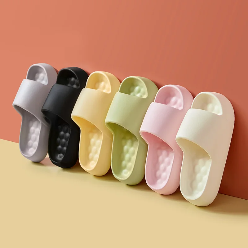 Lightweight Cloud Slippers for Women 2024 Summer Soft Platform Indoor Slides Woman Thick Bottom Non-Slip Flip Flops Eva Sandals