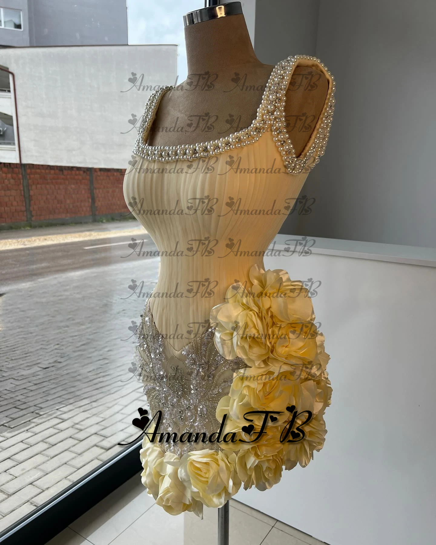 أماندا فستان كوكتيل رائع لحفلات العودة للوطن مزين باللؤلؤ ورقبة سكوب زهور ثلاثية الأبعاد مطوي مسابقة فيستدوس دي غالا مخصصة #2