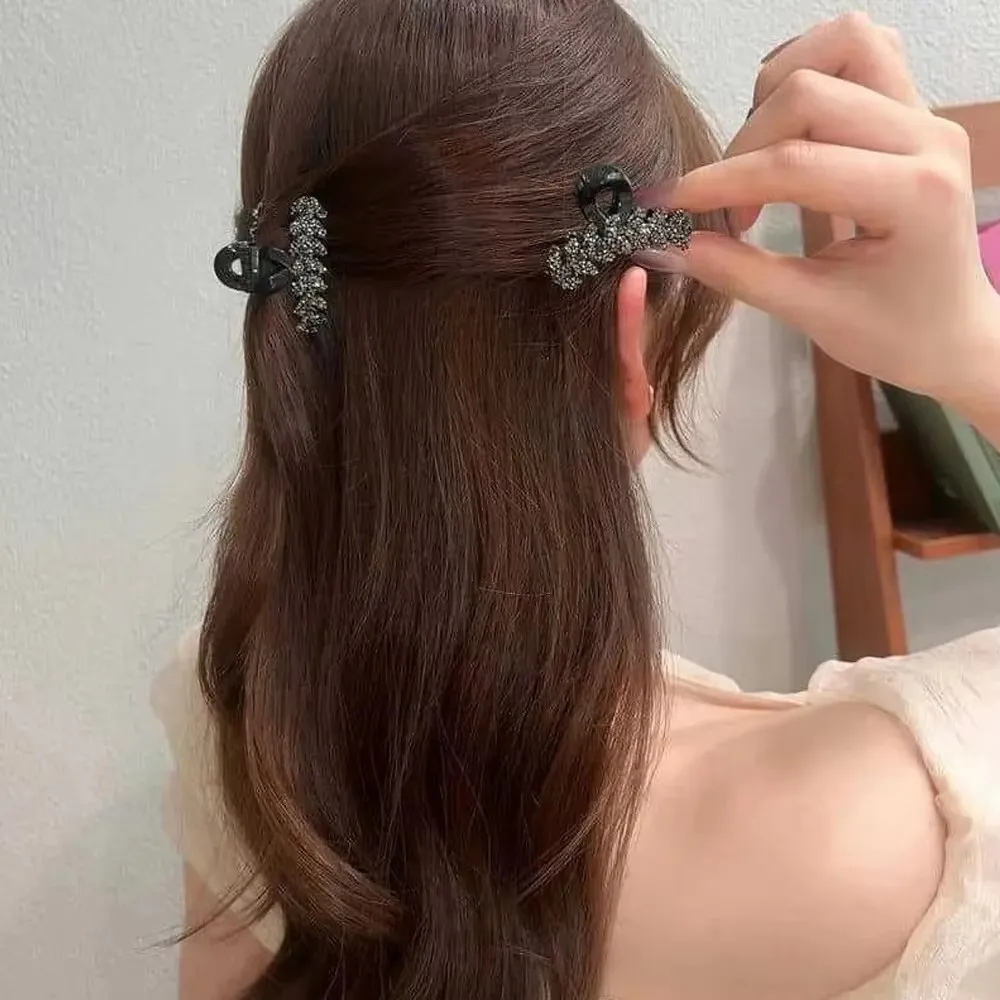 Rhinestones Leaf Shaped Hair Claw Small Size Crystal Wheat Shark Jaw Clamp For Strong Hold Bun Women Girls Daily Use Headwear