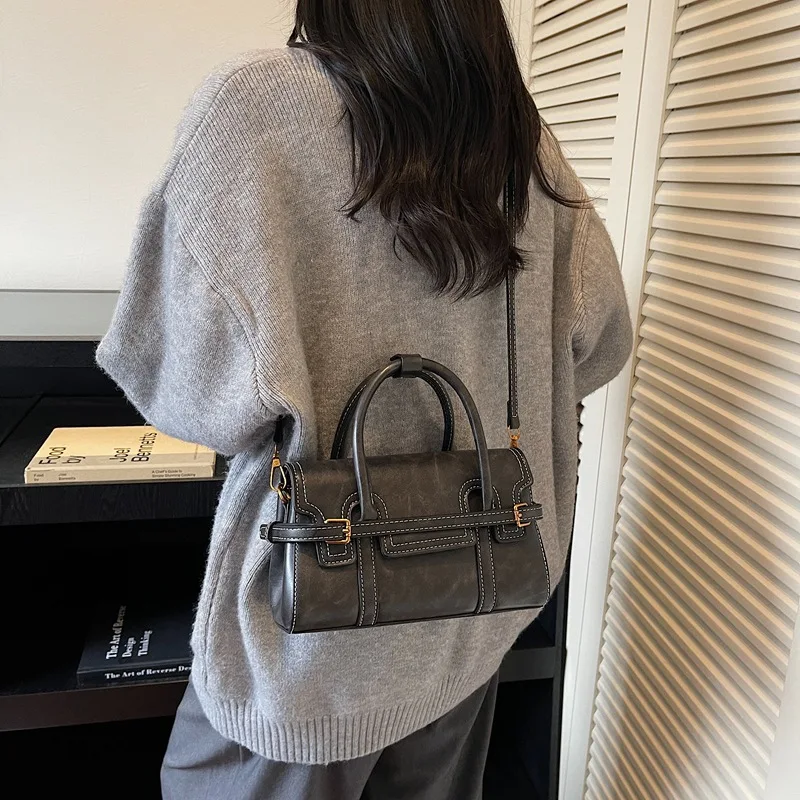 

2025 Winter Women's Casual Shoulder Bag, Genuine Leather Multi-way Crossbody Purse, Large Capacity Tote for Work Commute