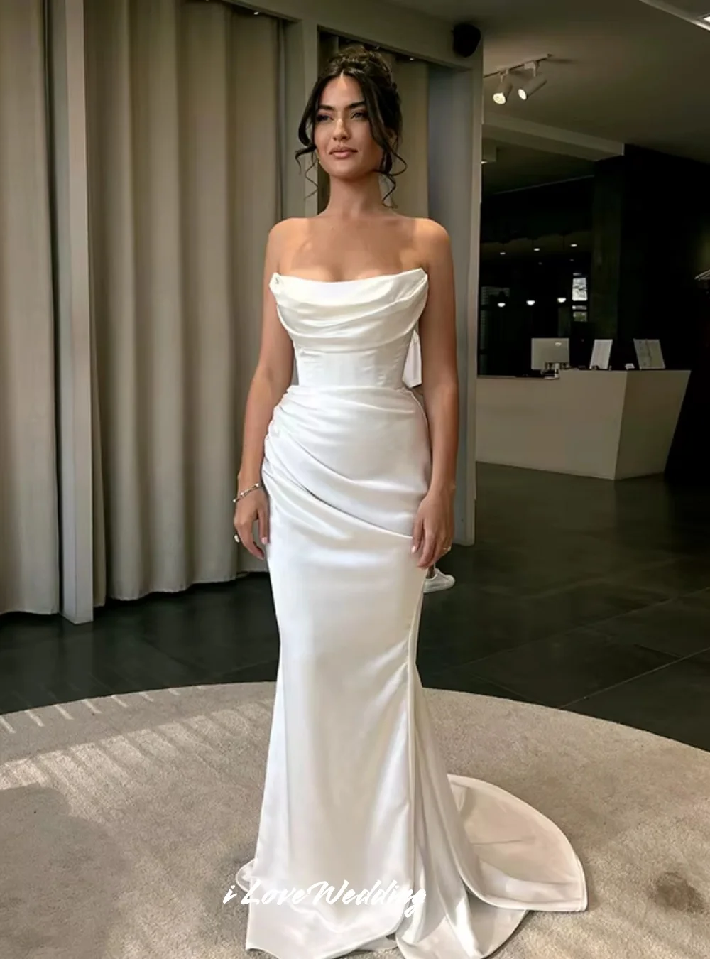 White Strapless Evening Dresses 2025 Satin Sleeveless Pleated Backless Mermaid Sweep Train Wedding Guest Dresses Customized