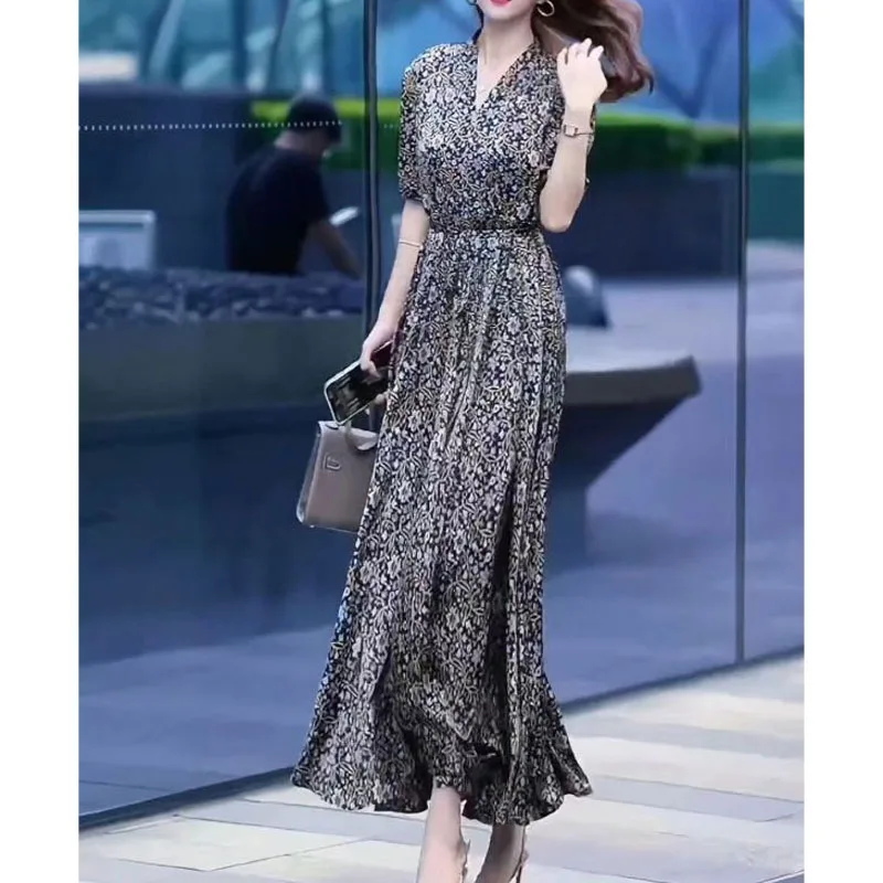 

Summer New Women's Korean V-Neck Pockets Printed Tie Up with Spliced Short Sleeve Elegant Slim Commute Large Hem Long Dress