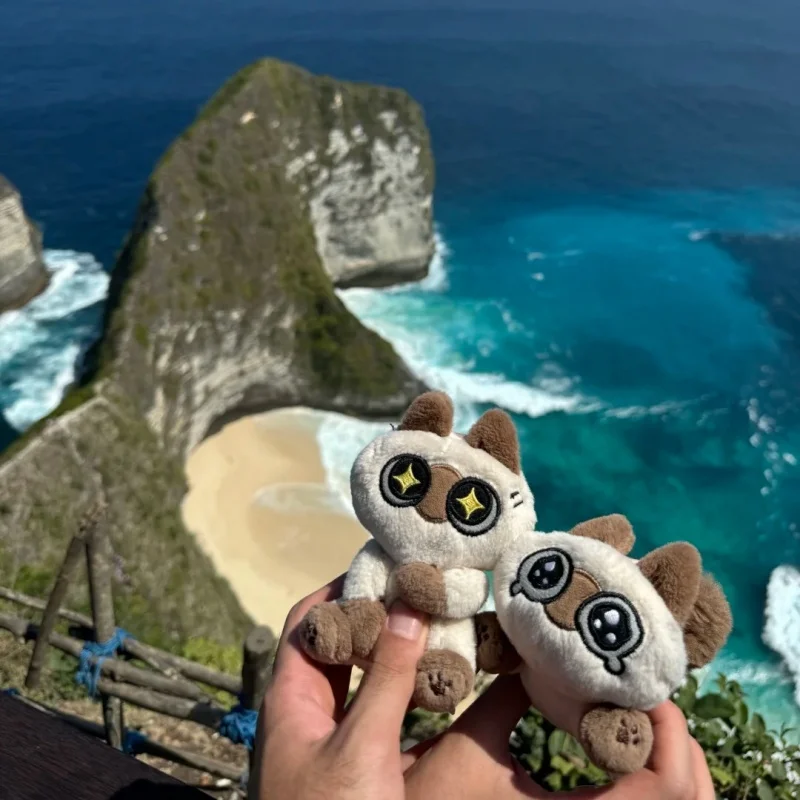 พวงกุญแจตุ๊กตาแมวสยามการ์ตูนน่ารักของแท้จากบริษัท Azukisan ของตกแต่งกระเป๋าเป้ ของเล่น ของขวัญคริสต์มาส