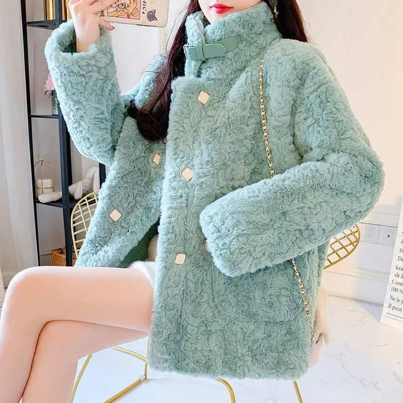 Thick Imitate Fur Jacket Female Autumn And Winter 2024 New Style Korean Loose Wild Lamb Hair Short Coat Green Button Outwear