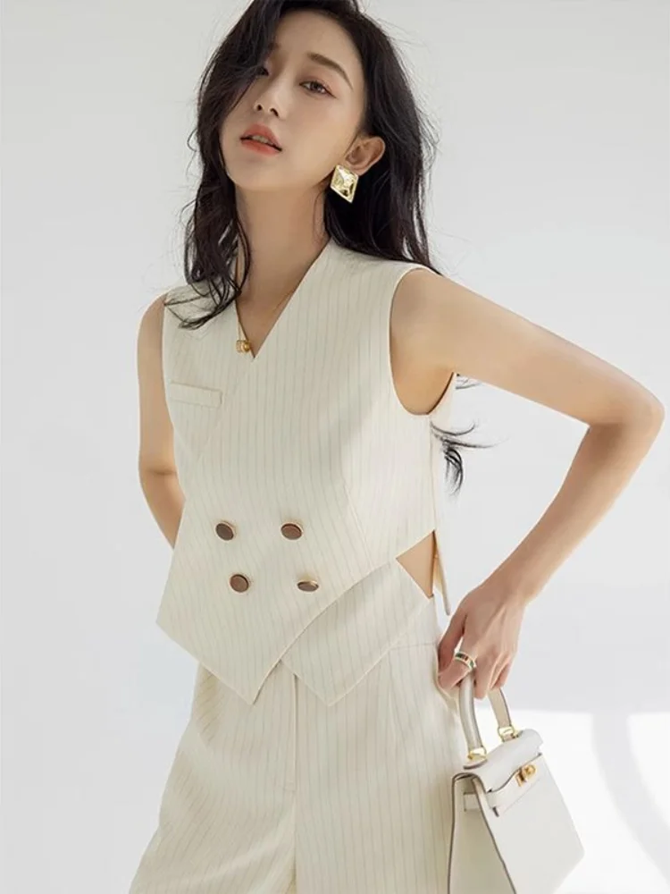 Short Sets for Women 2 Pieces Business Stripes Suit White Woman Shorts with Trends Classic Korean Style Ensembles Top and Bottom