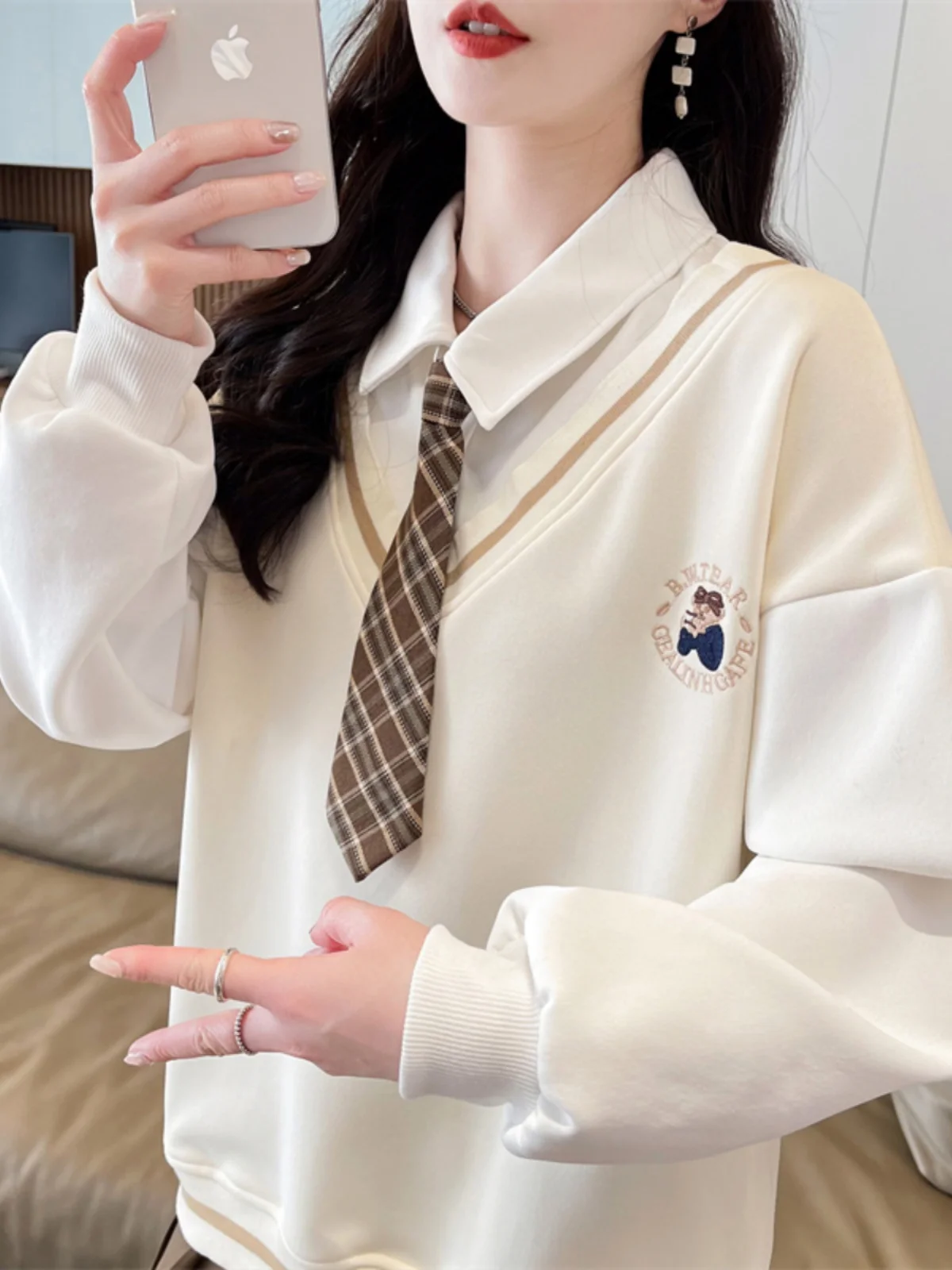 American Retro Patchwork Polo Shirt Student Sweet Simple Embroidered Cute Cartoon Letter Fashionable Long Sleeved Lapel Pullover