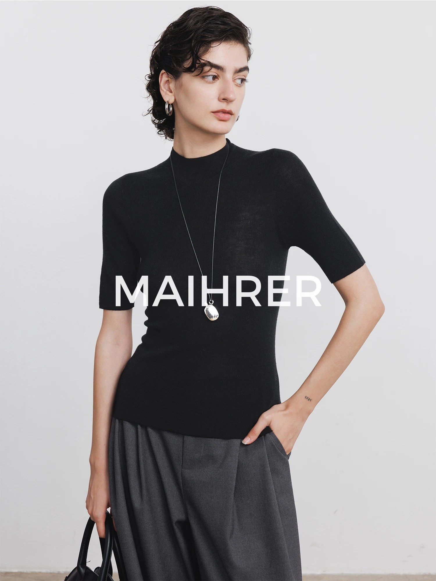 

Женская базовая футболка Maiher Bla f с высоким воротником из чистой шерсти, приталенная, с коротким рукавом, для повседневной носки