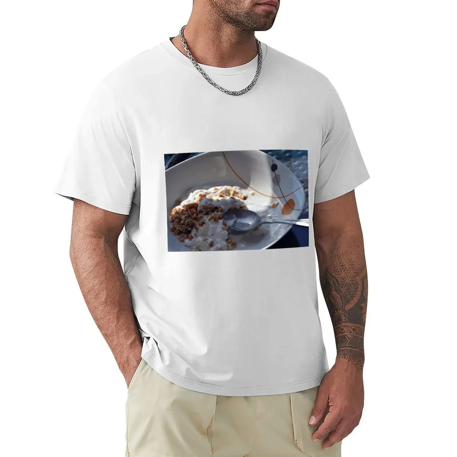 

A bowl of cereals and yogurt. T-shirt heavyweights customizeds animal prinfor boys men clothings