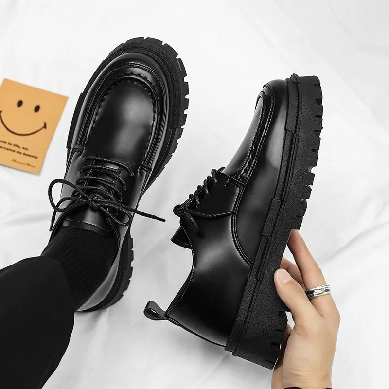 Black Round Toe Man Casual Shoe Brogue Leather Shoes for Men Office Height Increasing Retro Elegant Adults Classic Original Pu