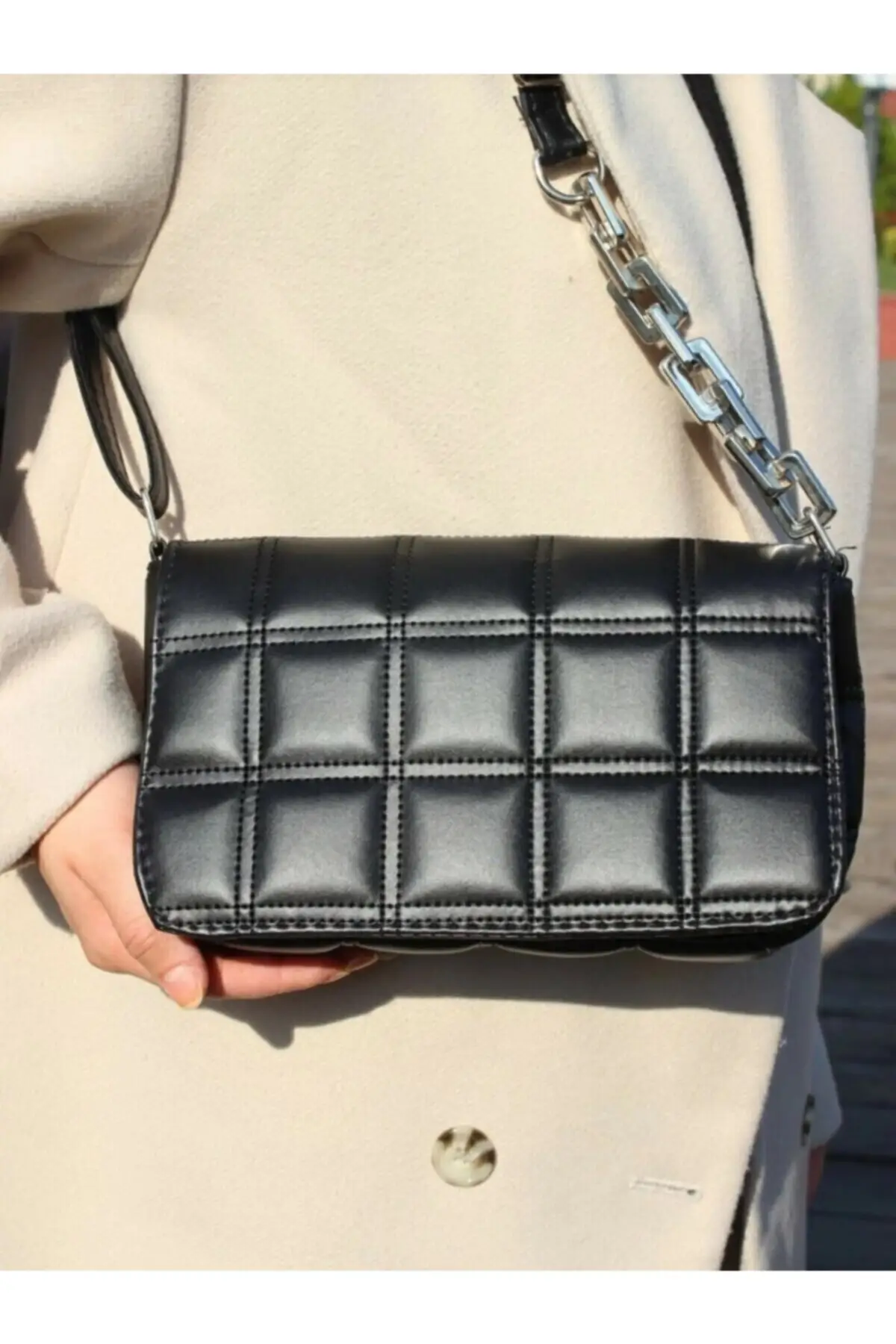 يد مربعة مطرزة و حقيبة كتف أنيقة مفيدة متعددة الوظائف تسليم سريع وآمن موديل 2022