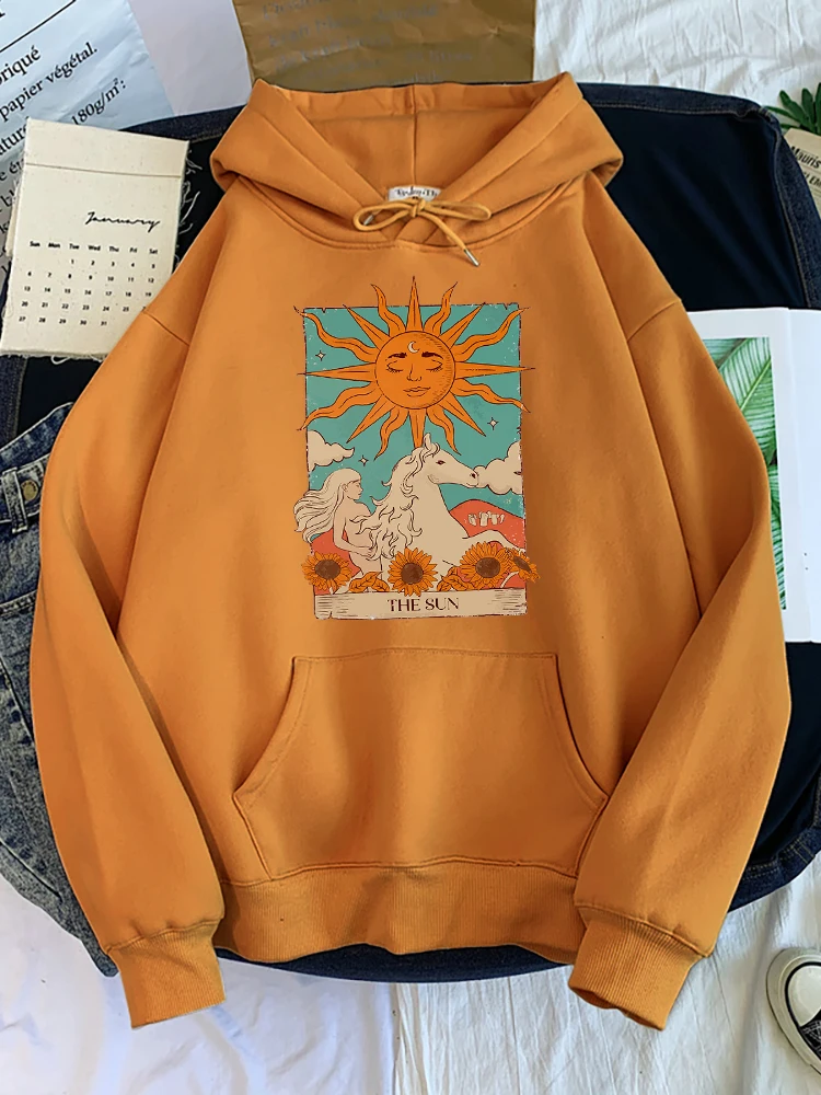 Tarot Card Art The Sun Prints Female Hoodies Fashion Casual Sportshirt Oversize Loose Sweatshirts Warm Fleece Woman Clothing