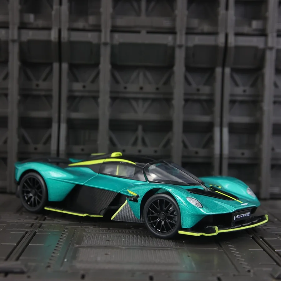 Valkyrie – supercar en alliage moulé sous pression, modèle de jeux de voiture, Collection pour enfants, décoration de loisirs, cadeaux de vacances pour ami, 1:23, 2023