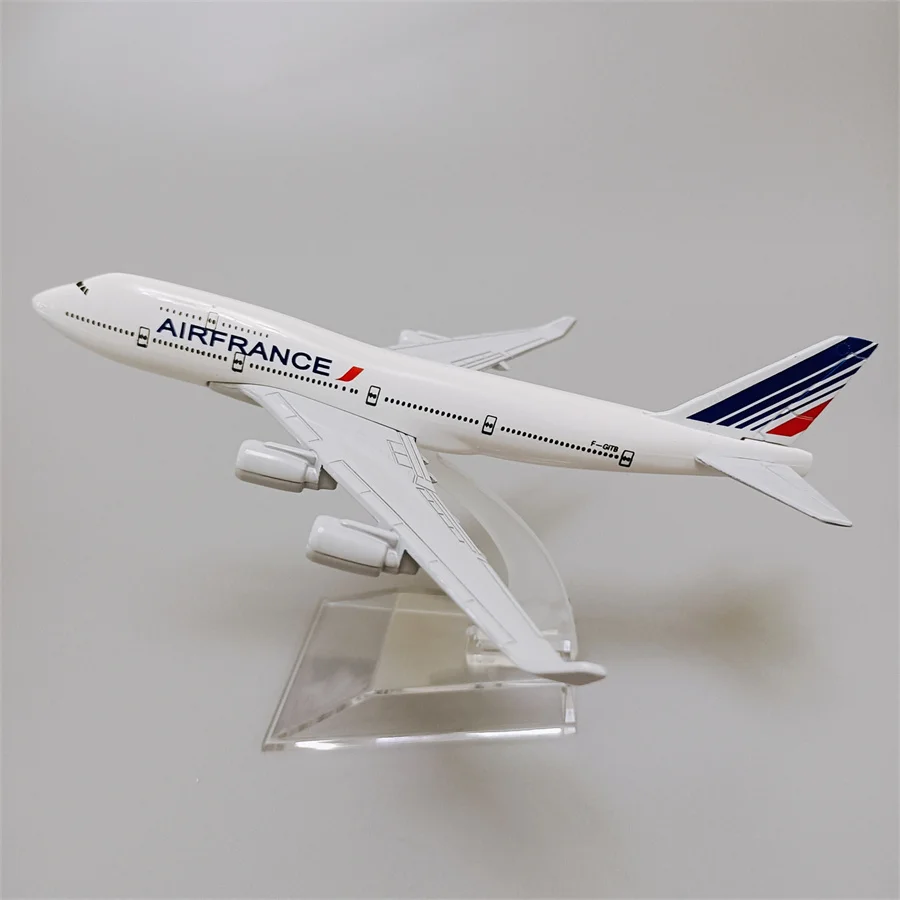 

16cm Alloy Metal Air France Airlines Boeing 747 B747-400 Airplane Model AirFrance Airways Plane Model Diecast Aircraft Aeroplane