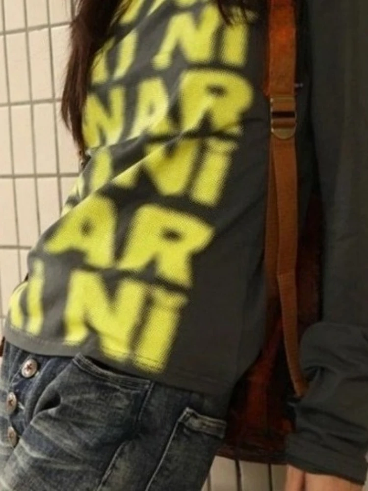 เสื้อยืดพิมพ์ลายสไตล์ Y2K แนวสตรีทแวร์ ผู้หญิง พังก์ ทรงเข้ารูป ปี 2025 ฤดูใบไม้ร่วง ฮาราจูกุ กรันจ์ วินเทจ