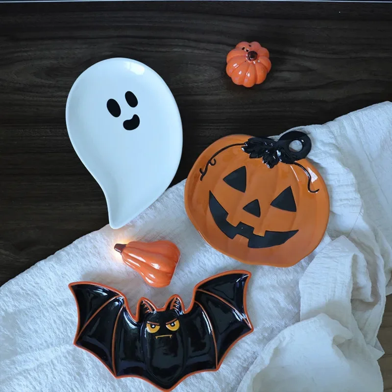 

Dark Halloween Party Decoration Prop Ceramic Ghost Pumpkin Bat Plate Fruit Salad Dried Fruit Storage Tray Dessert Cake Food Dish