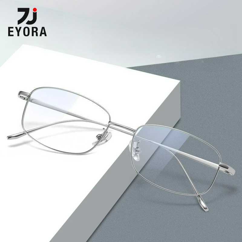 

EYORA Ultralight Retro Pure Titanium Reading Glasses Myopia Eyewear Hyperopia Anti Blue Light Progressive Photochromic Eyewear