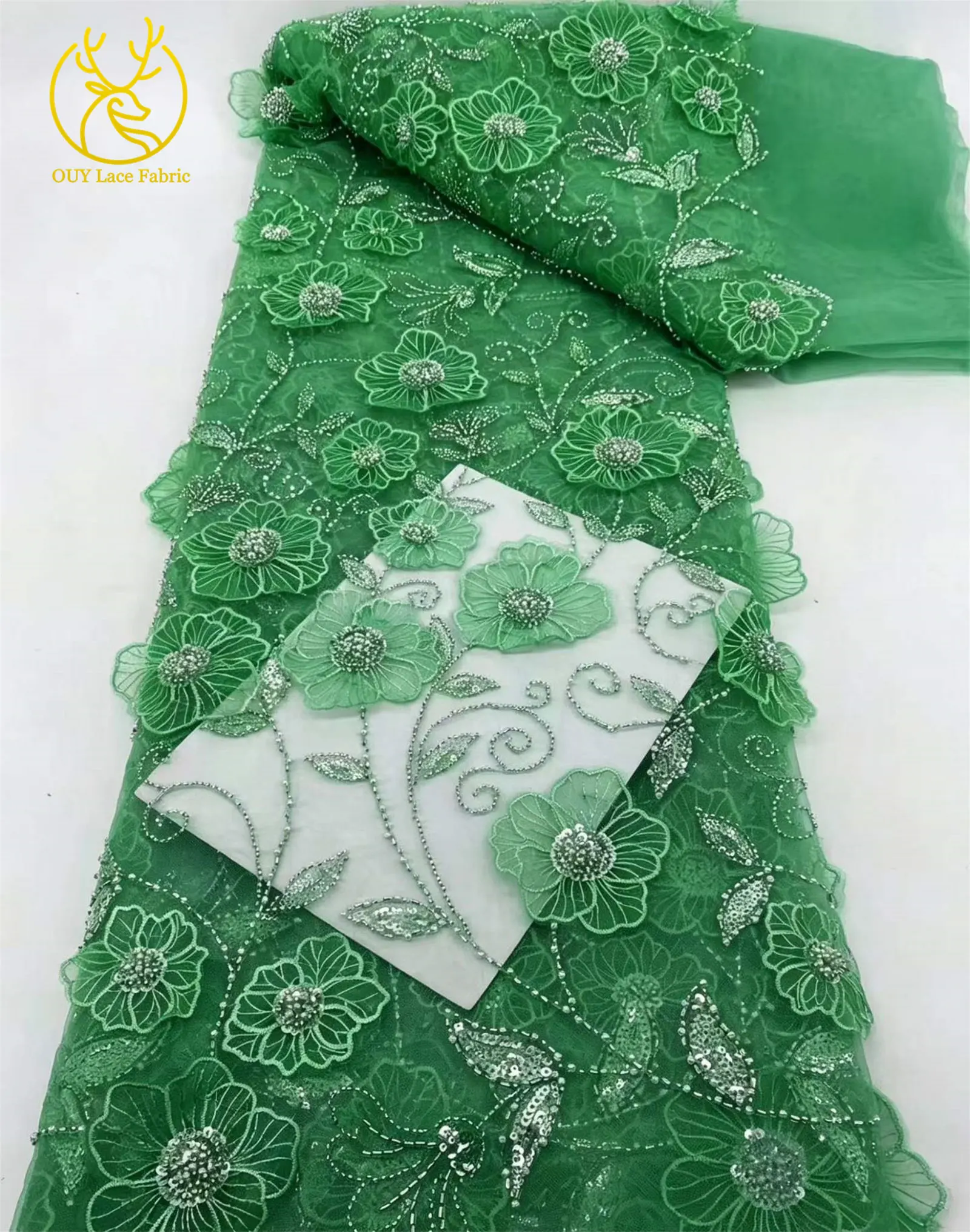 Eleganter nigerianischer 3D-Blumen-Stickerei-Spitzenstoff 2026 Hochwertiger afrikanischer Perlen-Pailletten-Spitzenstoff für Abendkleider – Detail 10