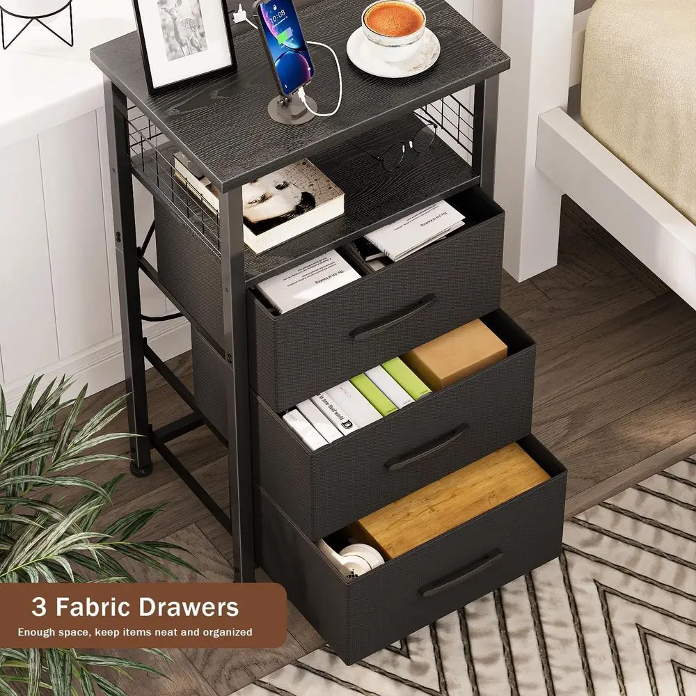 충전 스테이션이 포함된 블랙 침실 나이트스탠드 세트, LED 조명 엔드 테이블, 패브릭 서랍 및 USB 포트