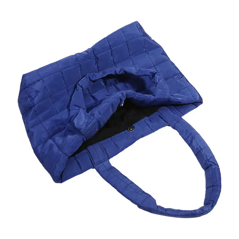 

Single Shoulder Hand-held Tote Bag Fashionable Casual Large Capacity Bag New Simple Style With Plush Armpit Bags