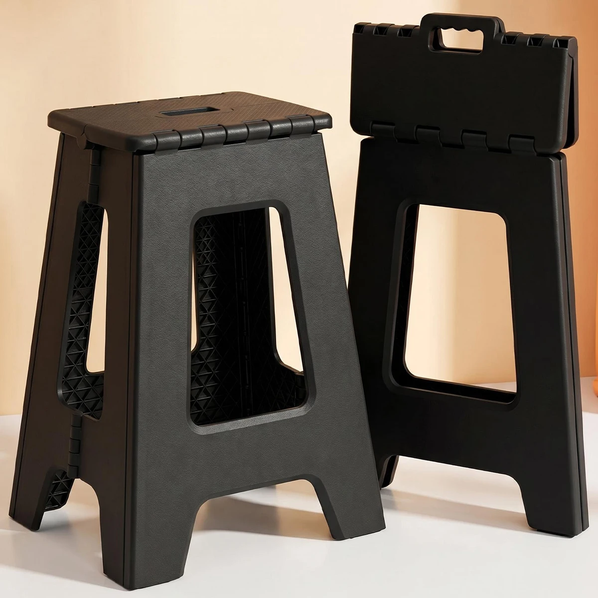 Foldable Stool Chair, 17.5inch Tall Folding Seat , Plastic Foldable Stool for Sitting, Portable Compact Folding Chair for Home Outdoor Camping, Black