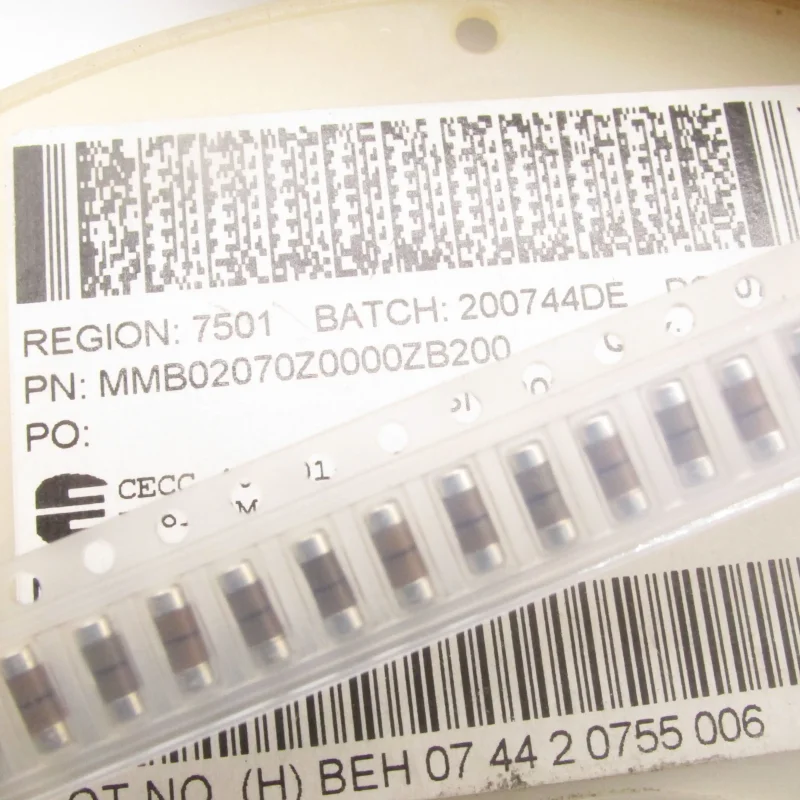 10-100pcs MMB02070Z0000ZB200 0 Euro 0R One Ring 1W Imported SMT Color Ring Wafer Resistors