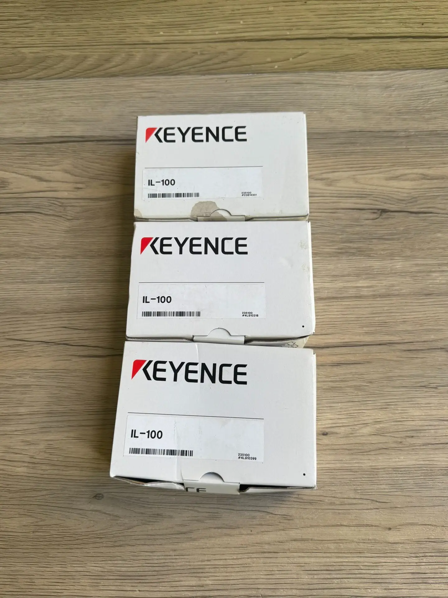 IL-100 KEYENCE Sensor, Brand New Original Packaging, In Stock, Inquiry