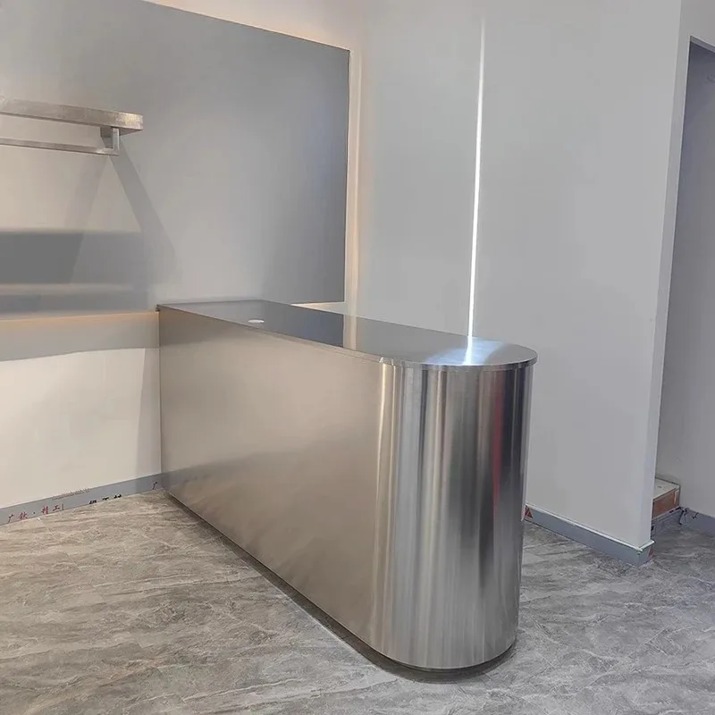 مكتب استقبال لفندق الشركة مكتب استقبال صالون تجميل حديث بسيط من الفولاذ المقاوم للصدأ بار صغير منحني