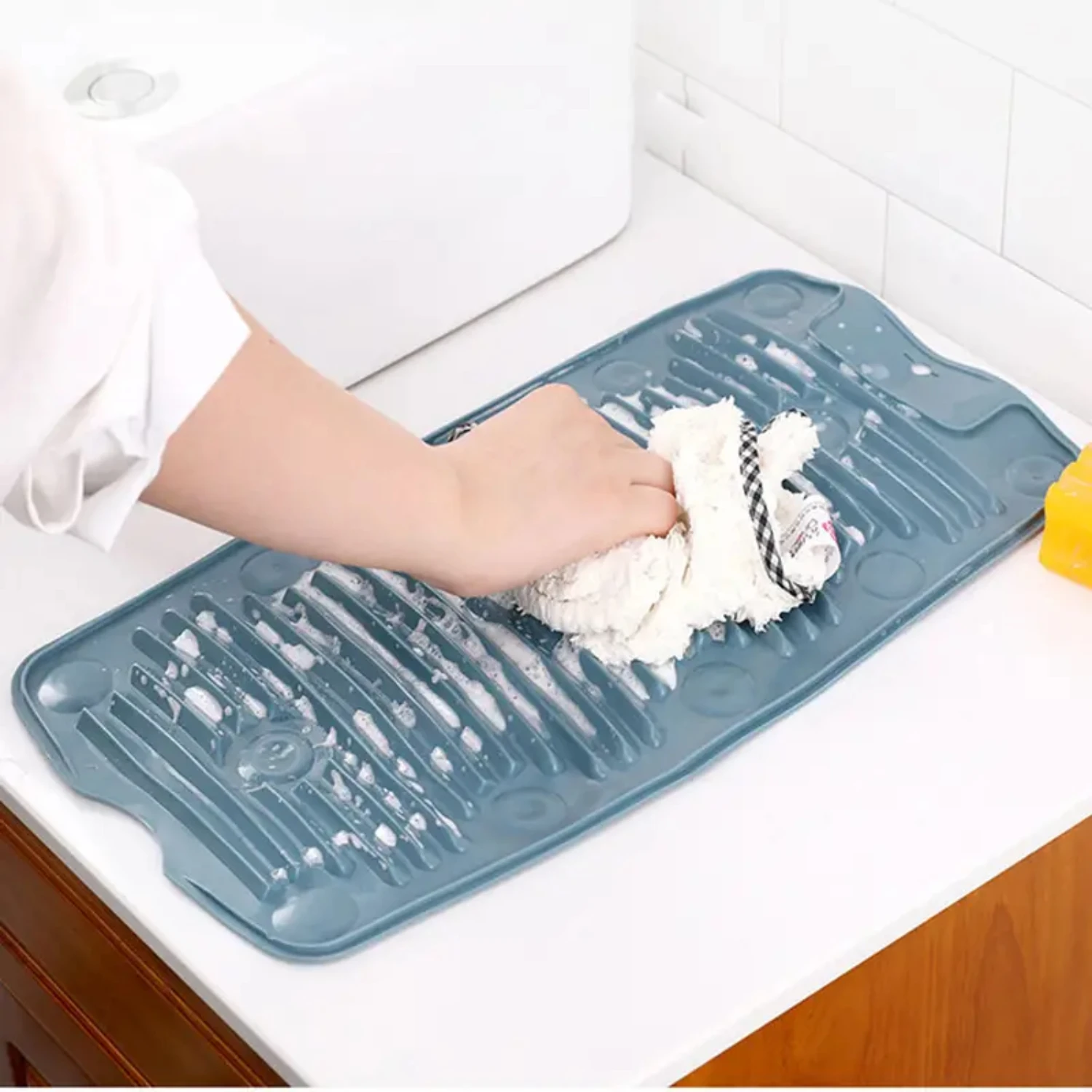 Mini Laundry Washboard, Portable Non-slip Washing Board for Travel & Home - Foldable & Rollable, Convenient On-the-go Laundry Pa