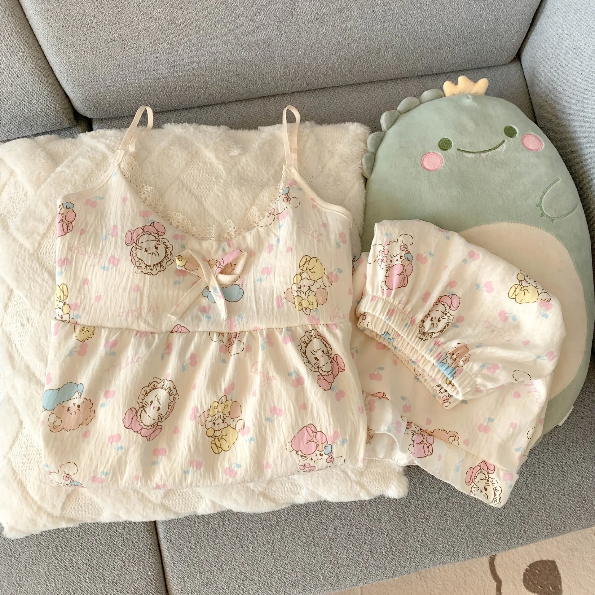 

Sleepwear Sanrio My Melody Pajamas Set Summer Fashion Comfortable Home Halter Top A Chest Pad Schoolgirl Nightgown Wear 2Pcs﻿