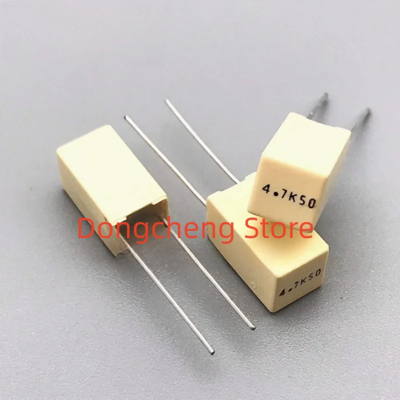 

10PCS/30PCS/50PCS AV Correction Capacitor 50V 4.7UF 475 4U7 P=5mm film capacitor
