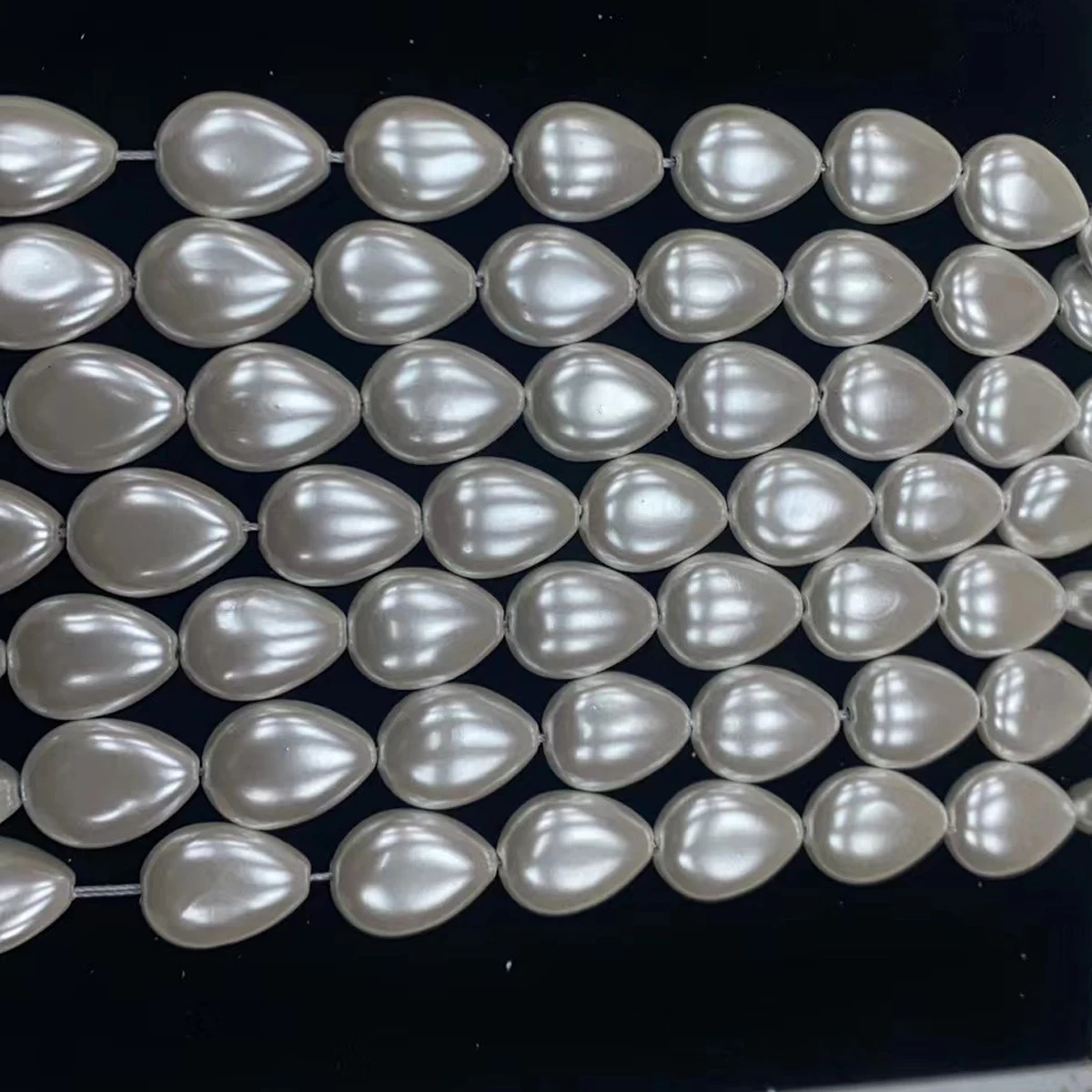 Exquisite 13x18mm Teardrop Natural Shell Beads Imitation Pearl Finish Durable for DIY Jewelry Making