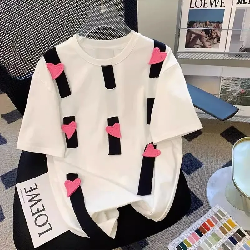 

Очень большая футболка из 100% хлопка, летняя, новая модель, свободного кроя, с принтом в виде сердца, дышащая, комфортная.