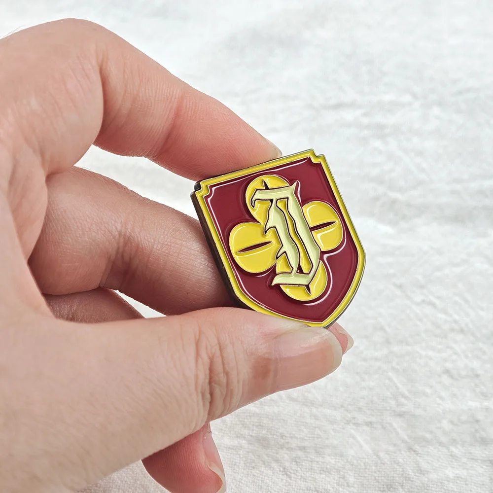 Anime A Certain Scientific Railgun Emaille-Pin Tokiwadai Mittelschule Emblem Misaka Mikoto Shokuhou Misaki Cosplay Brosche Fans G – Detail 7
